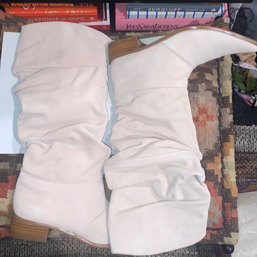 Chinese Laundry Winner Split Suede Flat Boots-NWT-US10